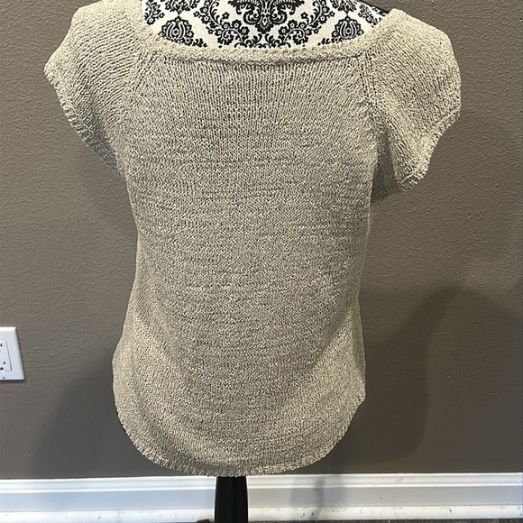 2 piece Liz Claiborne Cardigan Sweater & shirt in Size L - Picture 5 of 7